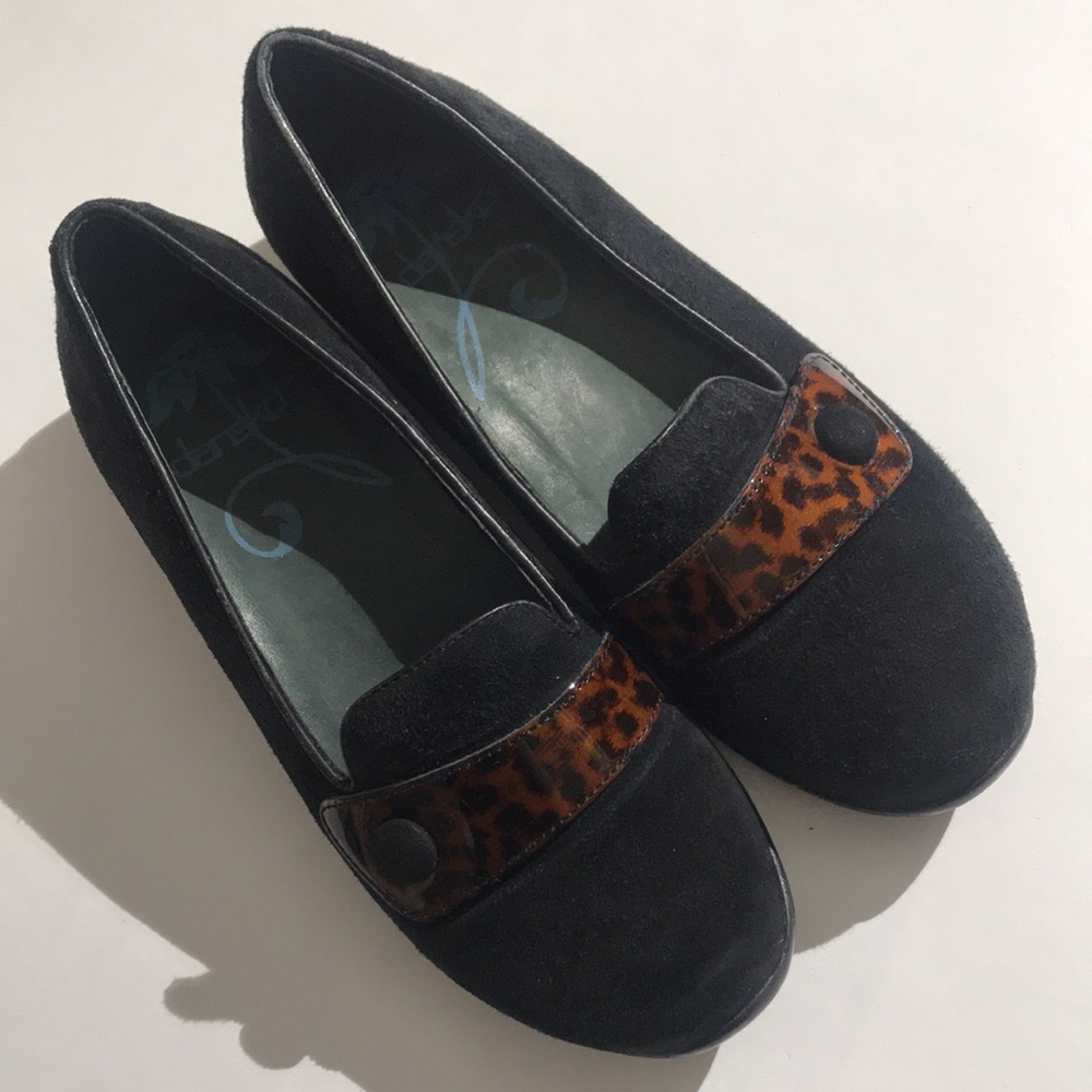 Dansko womens shoes slip on sz 37 mary janes black animal print